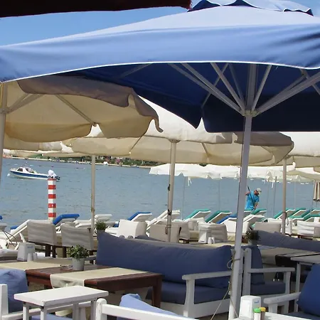Hotel Seaside 2*